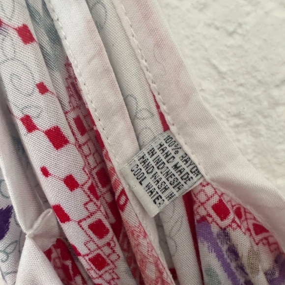 100% Handmade Indonesia Dress - Picture 3 of 3